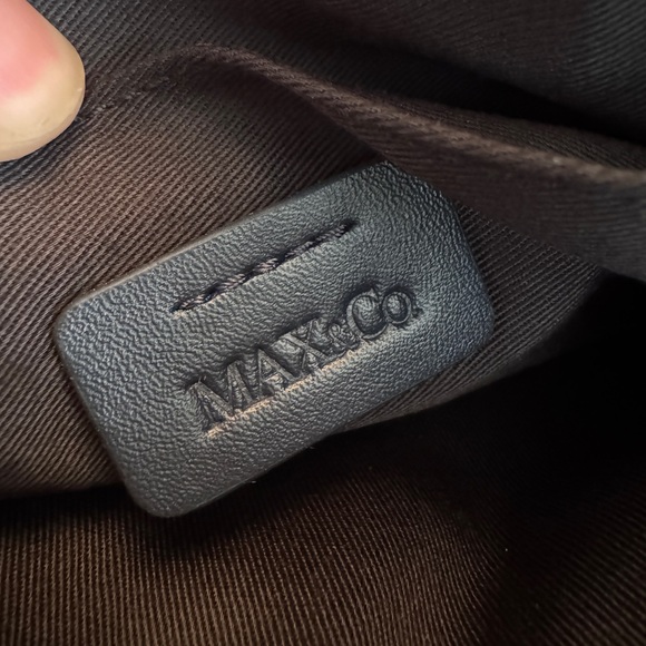 Max&Co Max Mara Navy Blue Ruffle Gold Chain Crossbody Clutch Bag New - Picture 7 of 8